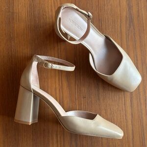 Nordstrom Beige Block Heel Ankle Strap Shoes